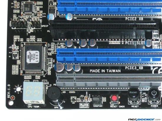 蓝宝Intel主板处子作：纯黑X58细节赏析、实测