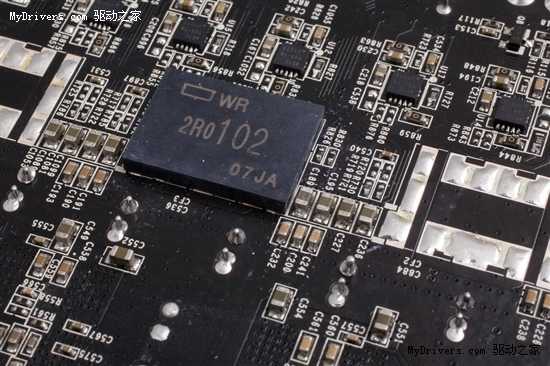 瞬间干掉HD6950 iGame560Ti到售仅2099