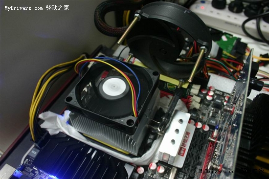 半导体制冷 玩家实战890FX超频超造