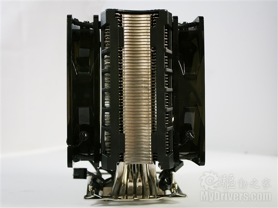 散热巨兽 超频三黄海至尊版急冻测试