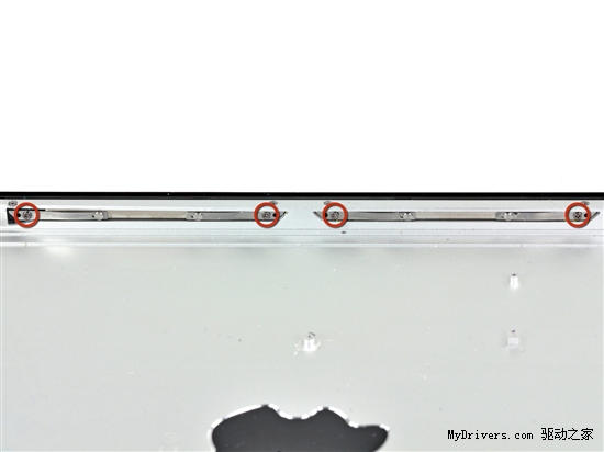 磁铁的艺术 解密iPad 2 Smart Cover官方皮套