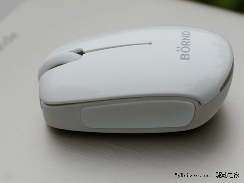 苹果本本精致OL最爱 班德最小蓝牙鼠J100