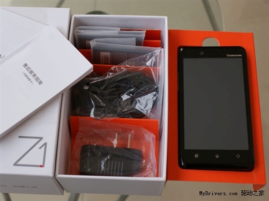 颠覆国产智能手机力作 金长虹Z1登场