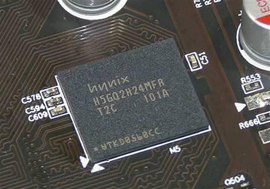 核心轻松过1G!铭鑫GTX 550 Ti评测