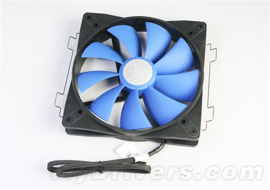 六热管大风扇 九州风神蓝鲨散热器评测