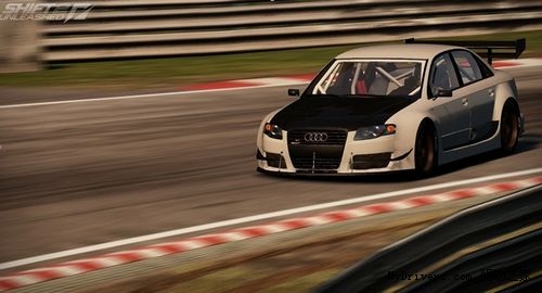 映泰TA870U3+开玩《极品15》