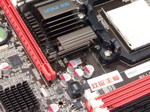 畅享10倍传输！全固态开核890GX仅599元！