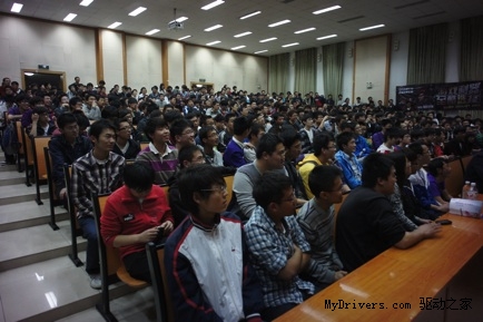 英雄惜英雄 技嘉主板G-JOY 2011济南站侧记