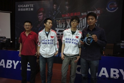 英雄惜英雄 技嘉主板G-JOY 2011济南站侧记