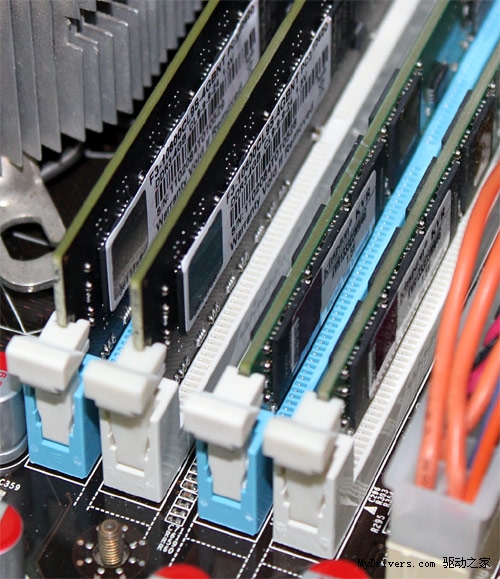 认清真相 市售H61为何有2/4插槽之分