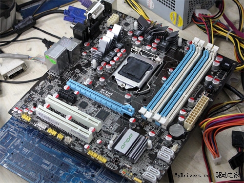 认清真相 市售H61为何有2/4插槽之分