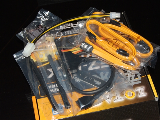 终极小板之选 索泰迷酷H67到货1099