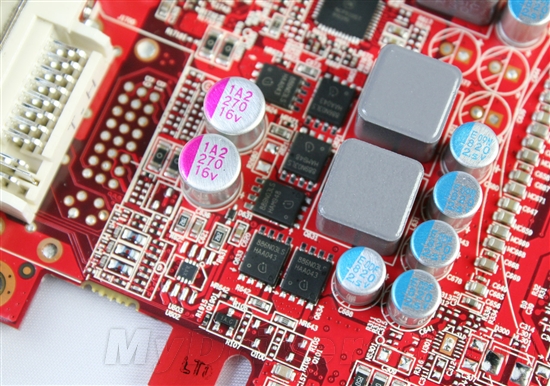 纯铜热管大风扇 迪兰恒进HD 6790评测