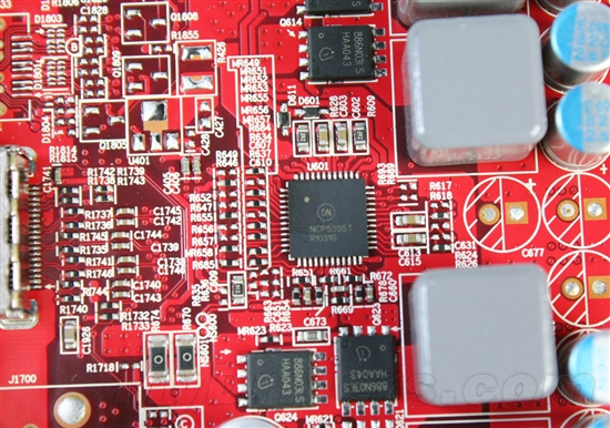 纯铜热管大风扇 迪兰恒进HD 6790评测