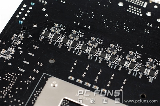 领跑Z68:华硕P8Z68-V PRO主板抢先评测