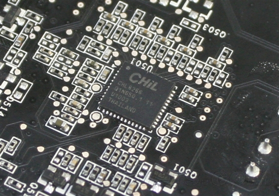 一体化水冷散热 索泰GTX 580冰铠士评测