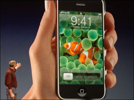 iPhone����RIM����ҵ�г�һ�Ҷ���״��