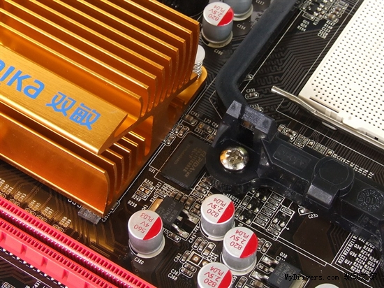 装机首选！700MHZ开核全固态880G仅499！