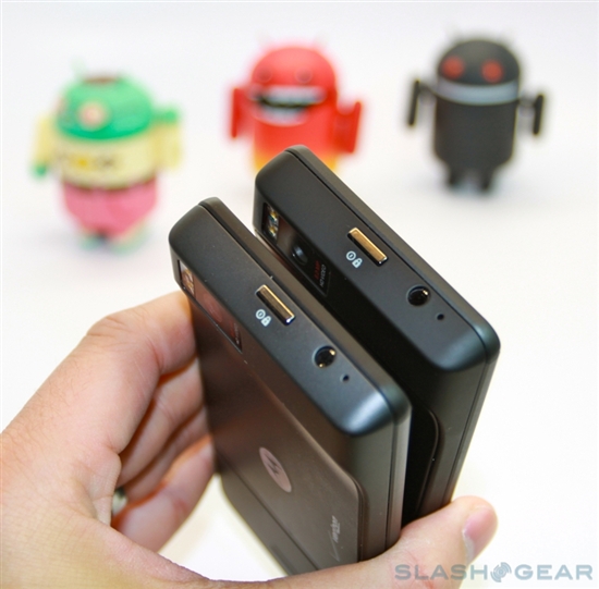 Droid X2拆箱及跑分