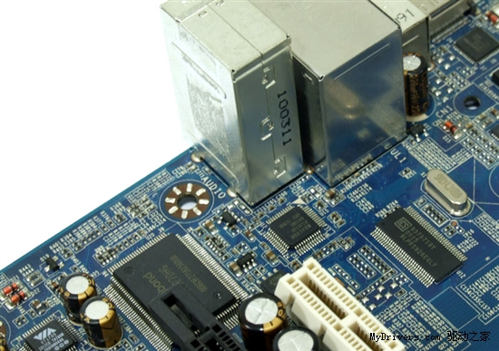 不惧夏季雷暴！主板EVO防雷击抗静电全解析