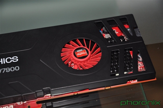 AMD双发二代DX11 FirePro专业显卡 实战