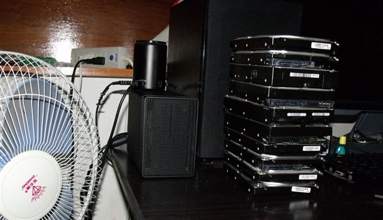 硬盘达人必备 奥睿科5仓位硬盘保护箱试用