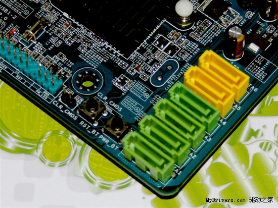 秒杀同价位！5相节能铭瑄890GX仅499