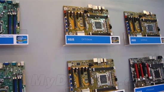 Computex台北 战旗z68惊现intel展馆