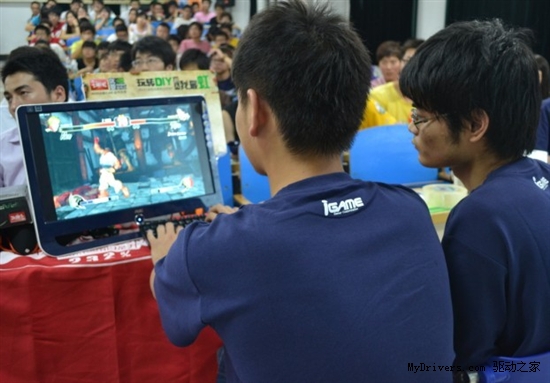 潮人我最“虹” 七彩虹校园行南京站完美谢幕