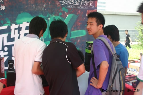 玩转DIY 潮人我最虹！七彩虹校园行民大站