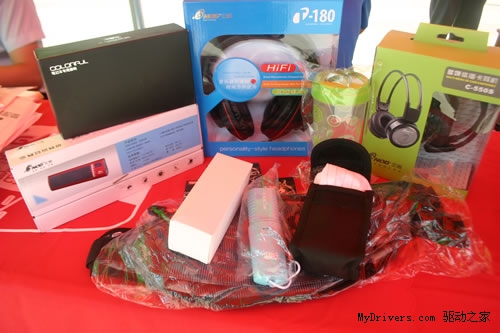 玩转DIY 潮人我最虹！七彩虹校园行民大站