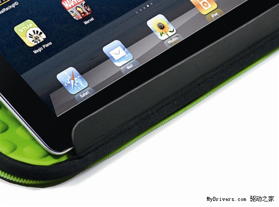 iPad 2惊世绝配！X-doria支架防震内胆包