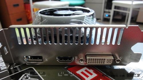 无尽的使命召唤 五款A卡爽玩《现代战争3》