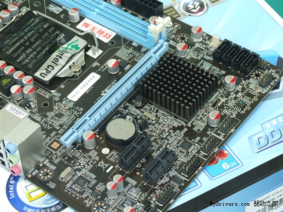 新奔腾好搭档!双敏399元全固H61爆给力！