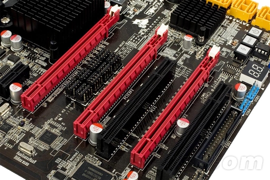 推土机好搭档 已发布9系主板大盘点