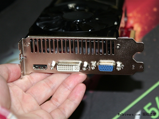 玩WOW大灾变没问题 耕昇GTX560高频版仅1499元