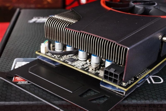 降价才是真理 超频版HD6750仅售599加送把手!