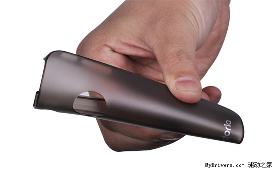 可0°弯曲!X-doria超薄iPhone 4保护壳