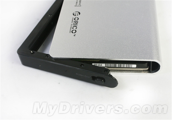 传输更快捷 ORICO移动硬盘抽取盒评测