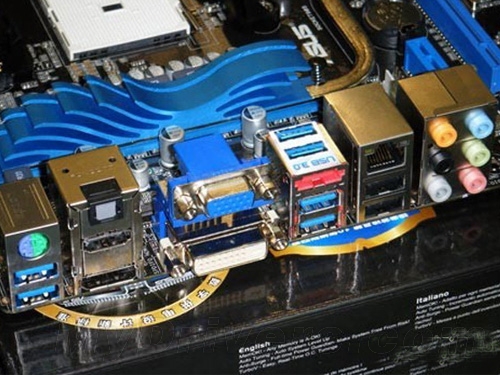 谁将驾驭A8？本月主流A75主板大盘点