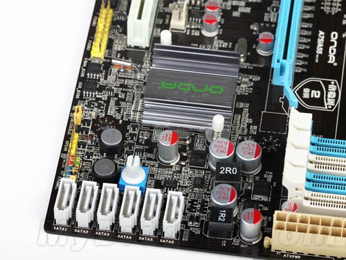 谁将驾驭A8？本月主流A75主板大盘点