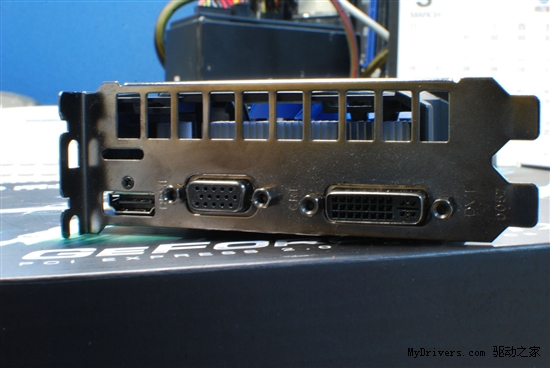 暑期破冰价 将军团影驰GTX550Ti黑将杀899