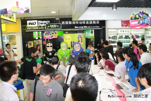 西部数据卖场巡演 上海百脑汇徐汇店站