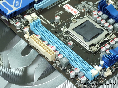 史上最疯狂促销!双敏SNB狂牛套装引爆市场!