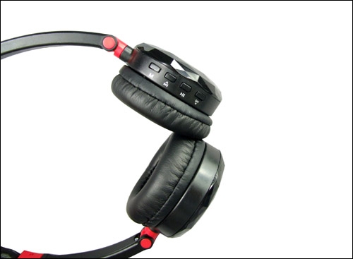 乐自由我:欧越插卡式音乐耳机上市