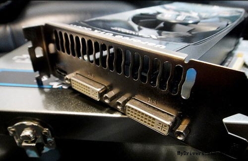 六热管霸气散热 7大暑期必选GTX550Ti