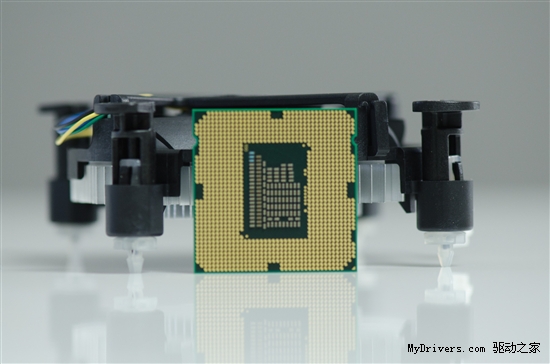 对决APU:Sandy Bridge四款奔腾再回首