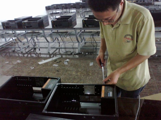 豪取千台大单 鑫谷80PLUS电源进驻富士康