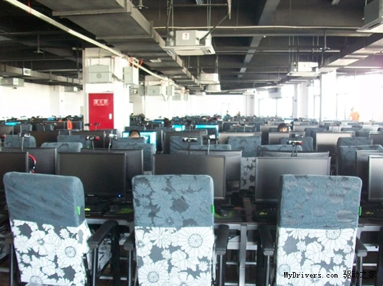 豪取千台大单 鑫谷80PLUS电源进驻富士康