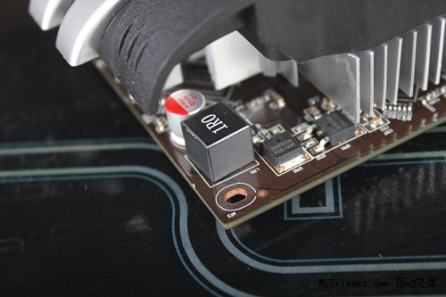 1GB超大容量 全固态HD6570仅499